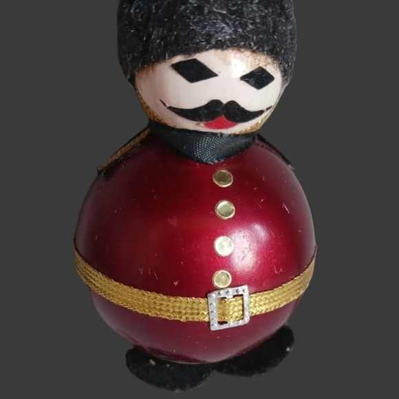 Vtg soldier christmas tree ornament - Picture 2 of 5